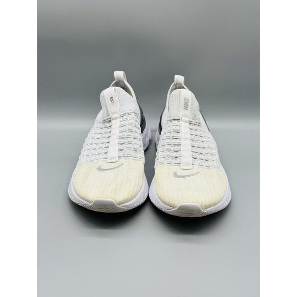 Nike Shoes Womens 9 White React Phantom Run Flyknit 2 Slip On Running Sneakers - Picture 3 of 13